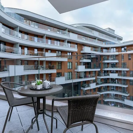 Wislane Tarasy Lux Apartments Cracow By Renters Prestige Krasków Eksteriør bilde