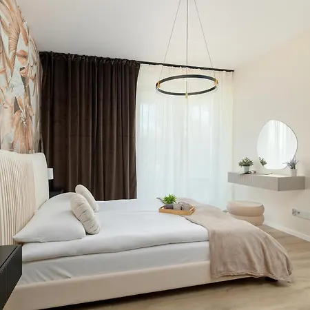 Wislane Tarasy Lux Apartments Cracow By Renters Prestige Krasków Eksteriør bilde