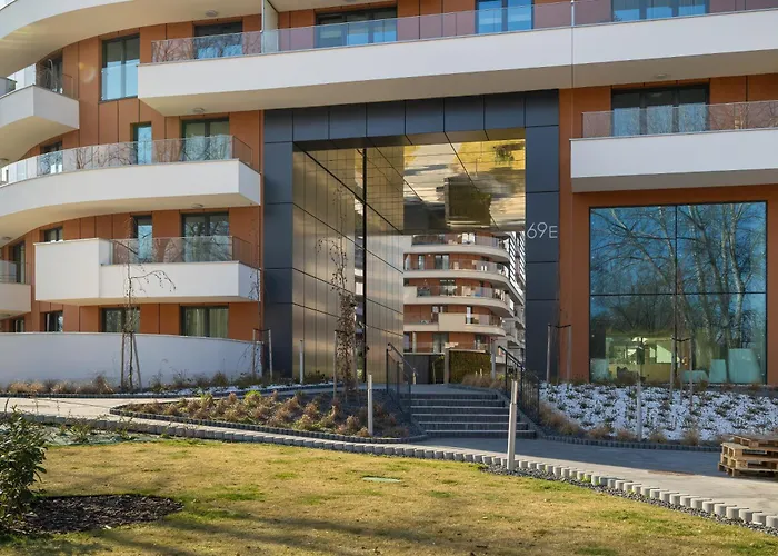 Wislane Tarasy Lux Apartments Cracow By Renters Prestige