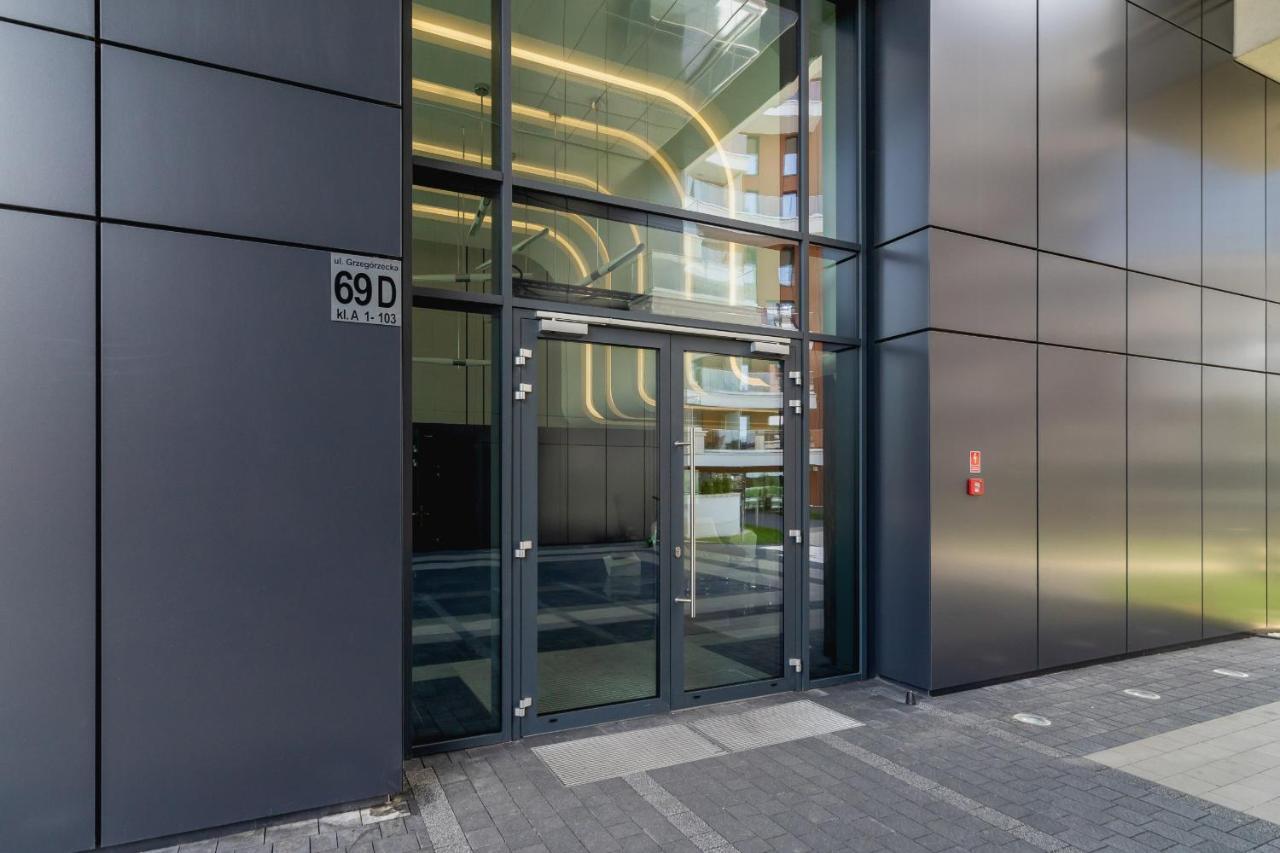 Apartment Wislane Tarasy Lux Cracow By Renters Prestige